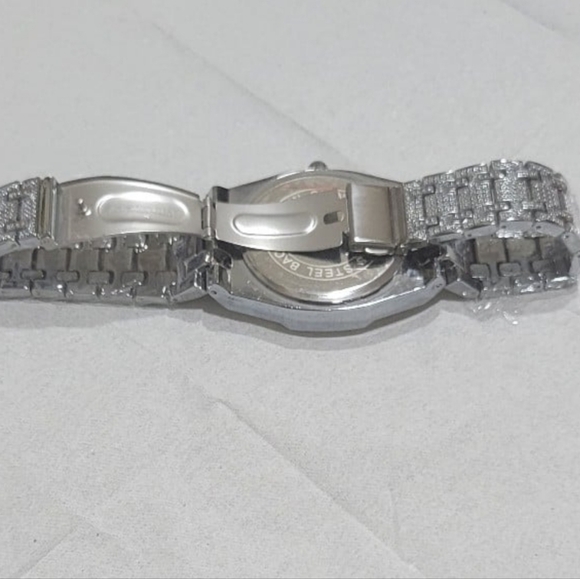 Mens Hip Hop Bling Skeleton Style Simulated Diamond Quartz Movement Iced Watch - Picture 7 of 7